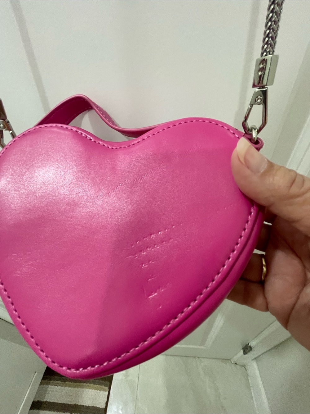NWOT Paris Hilton Amour Rhinestone Heart Crossbody Bag Pink Y2K - Picture 6 of 6